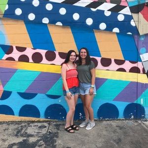 Meet your posher, Emma!!